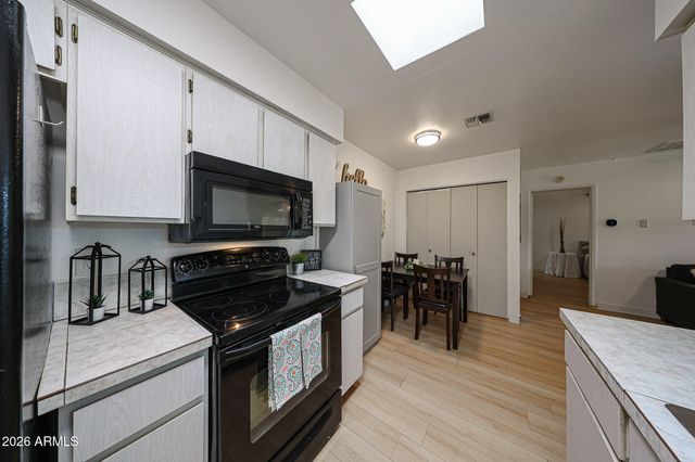 8131 N 107TH Avenue 66, Peoria, AZ 85345