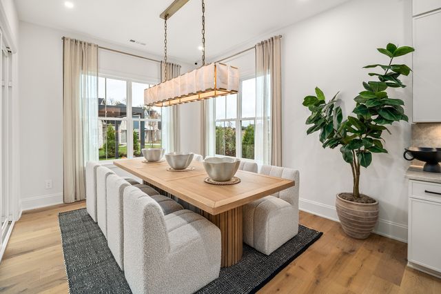 1414 Round Hill Lane, Spring Hill, TN 37174