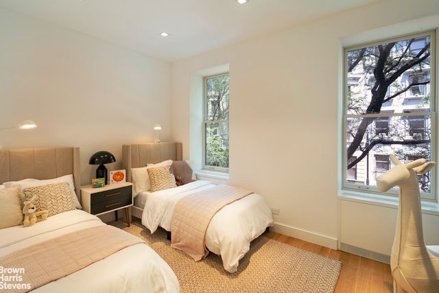 6 W 95TH Street, New York City, NY 10025