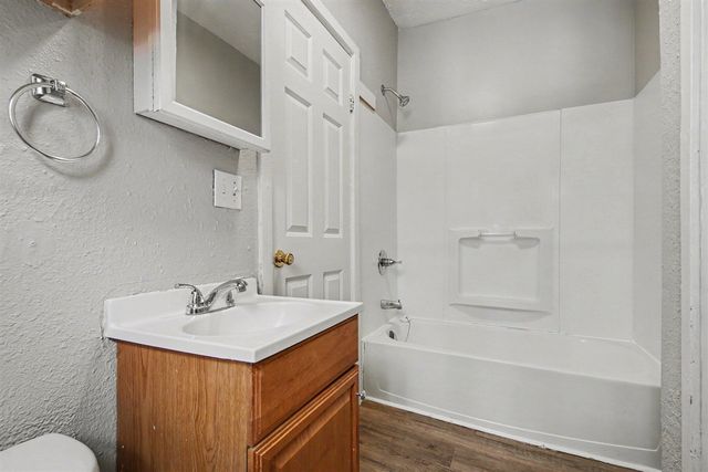 710 Baxter Street, Grand Rapids, MI 49503