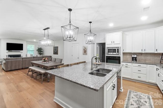 150 Belfry Loop, Mooresville, NC 28117