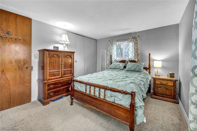 237 Spriggel Drive, Munroe Falls, OH 44262