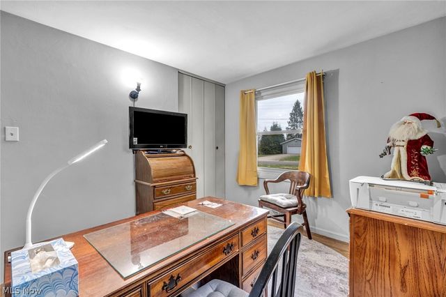 237 Spriggel Drive, Munroe Falls, OH 44262