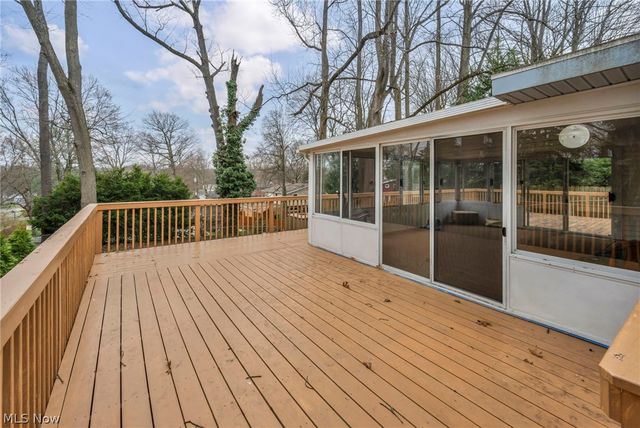 237 Spriggel Drive, Munroe Falls, OH 44262
