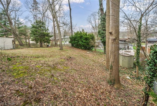 237 Spriggel Drive, Munroe Falls, OH 44262