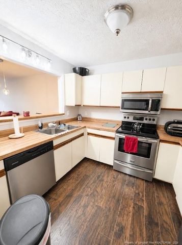 1207 Huntsman Court, Fayetteville, NC 28303