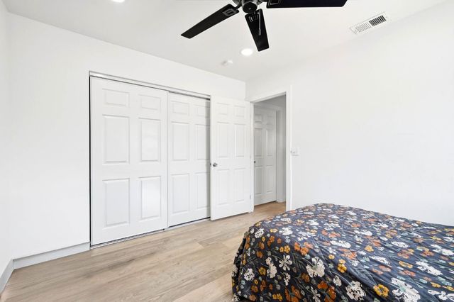 654 alamos Ave, Sacramento, CA 95815