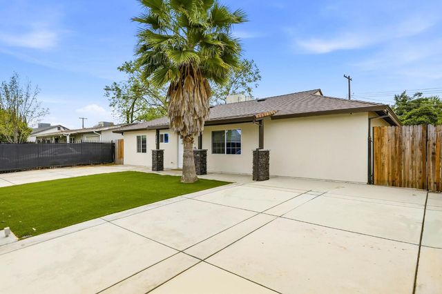 654 alamos Ave, Sacramento, CA 95815