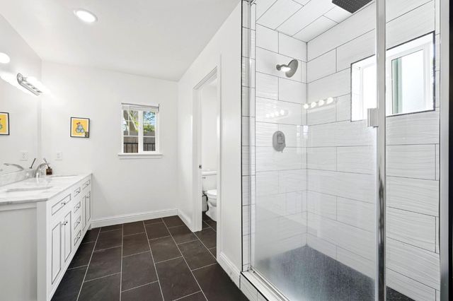 654 alamos Ave, Sacramento, CA 95815