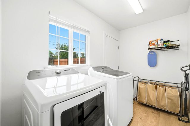 654 alamos Ave, Sacramento, CA 95815