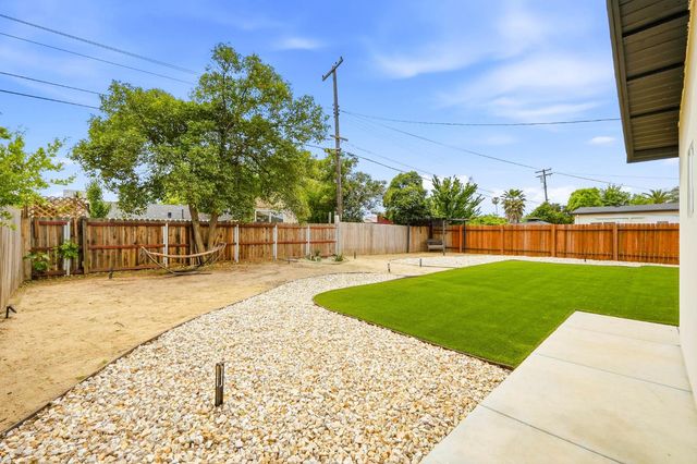 654 alamos Ave, Sacramento, CA 95815