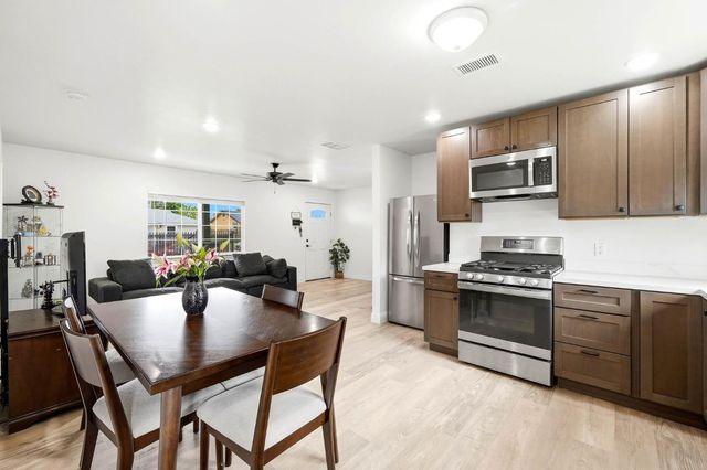 654 alamos Ave, Sacramento, CA 95815