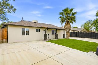 654 alamos Ave, Sacramento, CA 95815