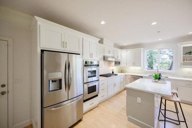 26 Torrey Oaks Court, Scotts Valley, CA 95066