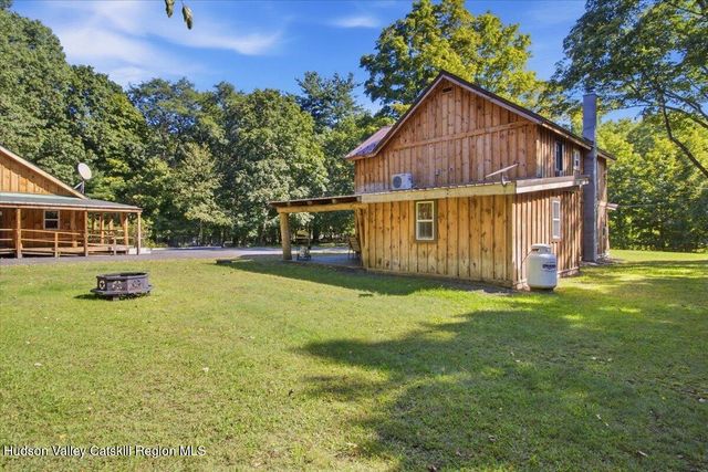 695 & 698 South Road, Round Top, NY 12473