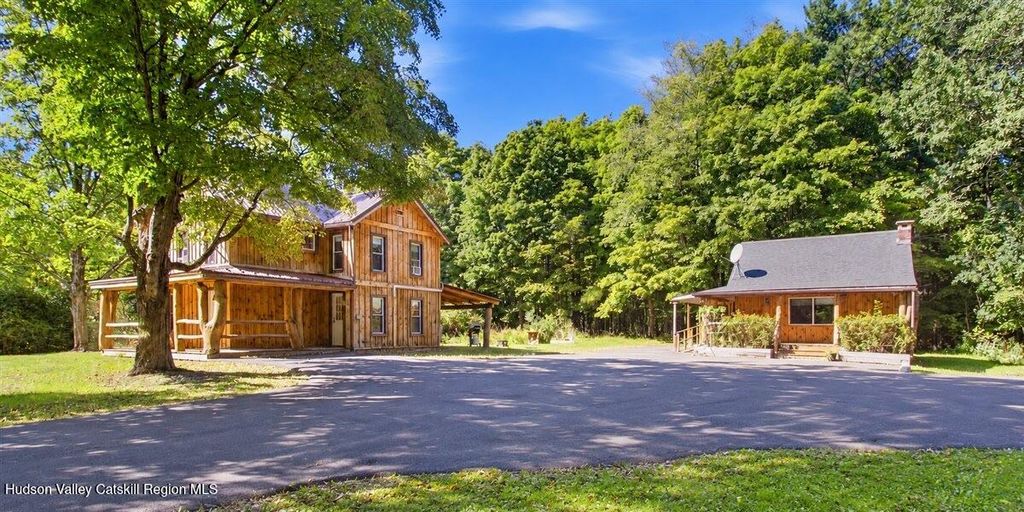 695 & 698 South Road, Round Top, NY 12473