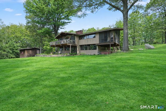 51 Deer Run Road, Wilton, CT 06897