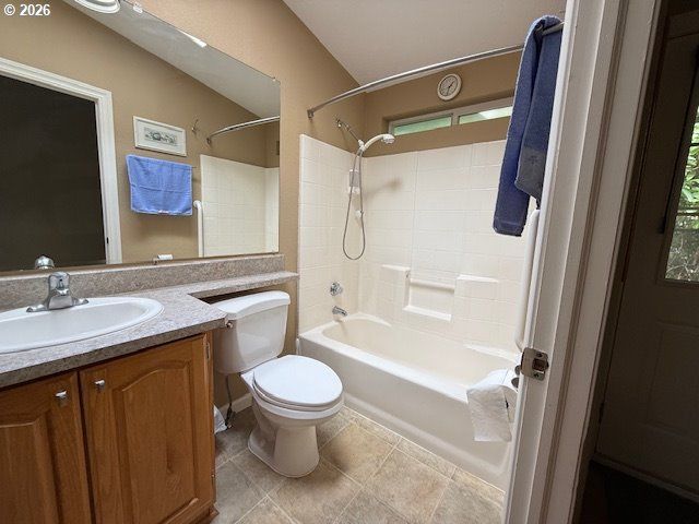 212 MUNSEL CREEK Loop, Florence, OR 97439