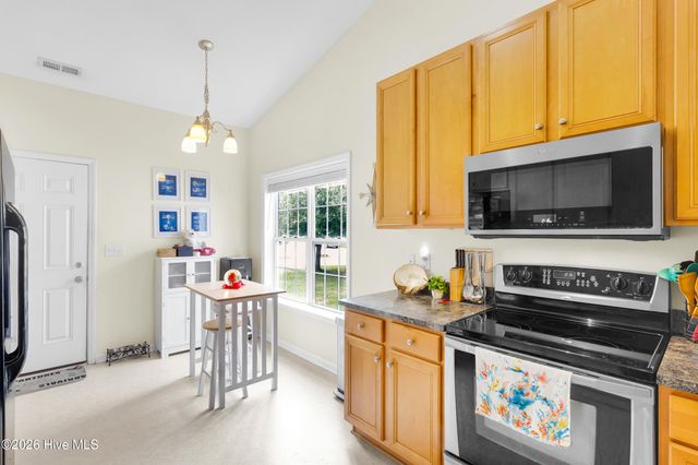 112 Bermuda View, New Bern, NC 28560