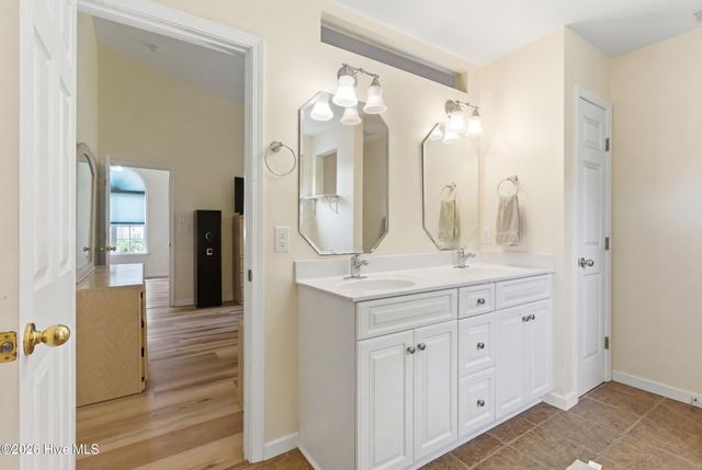 112 Bermuda View, New Bern, NC 28560