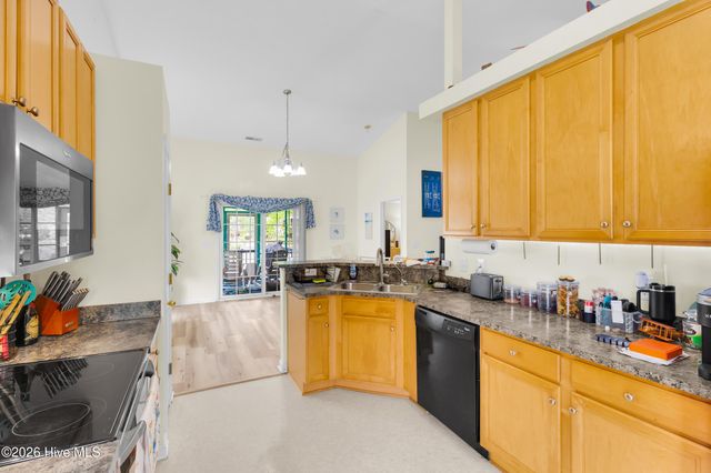 112 Bermuda View, New Bern, NC 28560