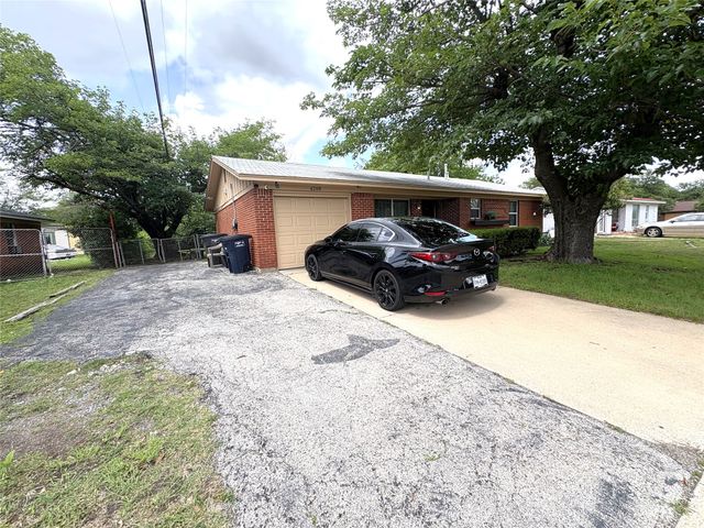 6208 Shadydell Drive, Fort Worth, TX 76135