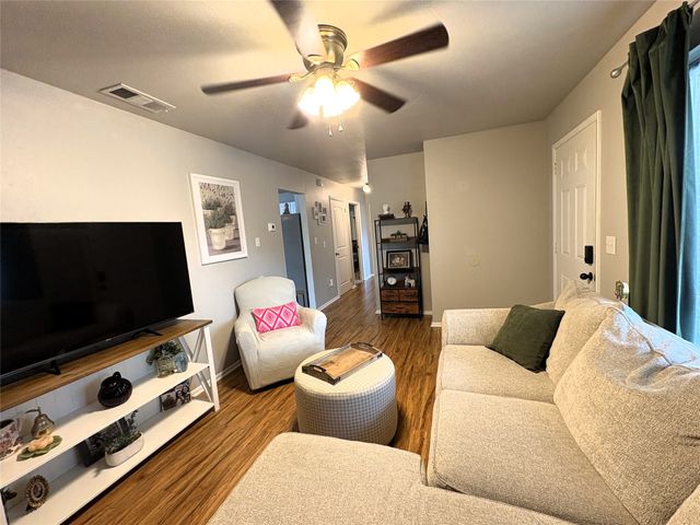 6208 Shadydell Drive, Fort Worth, TX 76135