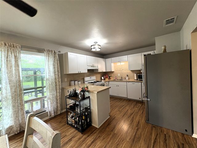 6208 Shadydell Drive, Fort Worth, TX 76135