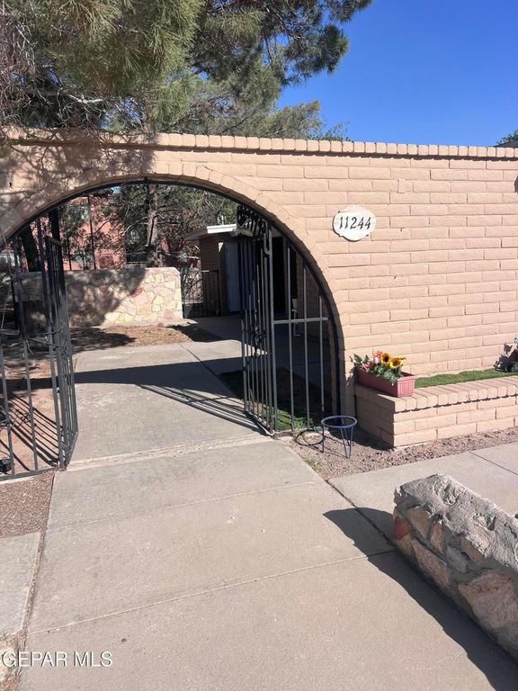 11244 Wharf Cove Drive B, El Paso, TX 79936