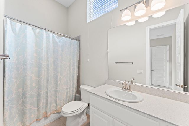 13215 Fulvetta Crest Court, Houston, TX 77059