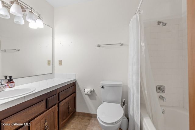 1309 Metaline Lane, Sandpoint, ID 83864
