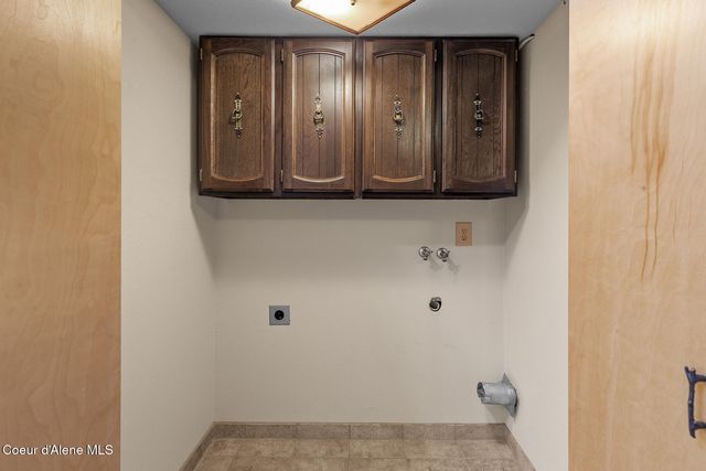 1309 Metaline Lane, Sandpoint, ID 83864