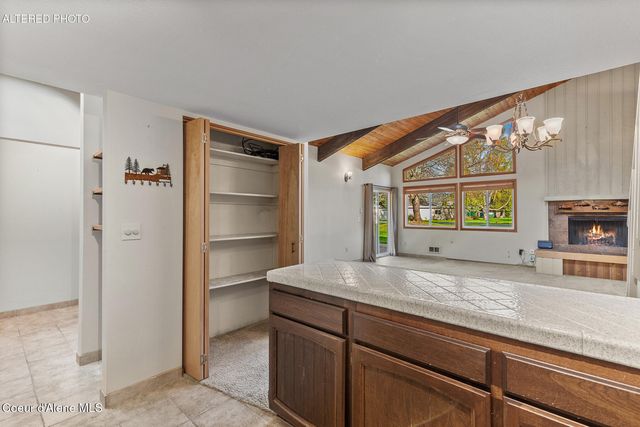 1309 Metaline Lane, Sandpoint, ID 83864