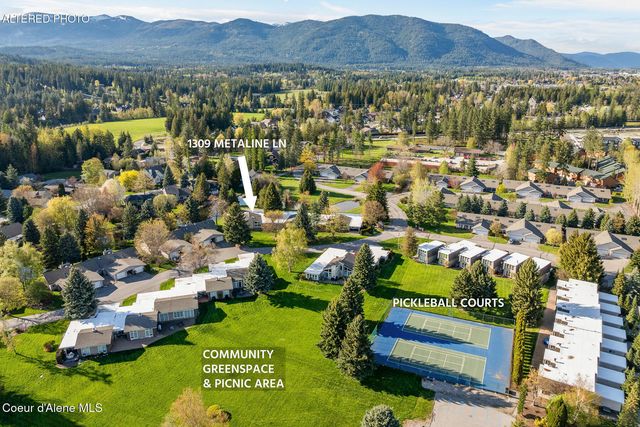 1309 Metaline Lane, Sandpoint, ID 83864