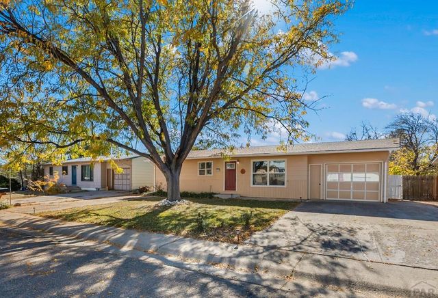 1110 Phay Ave, Canon City, CO 81212