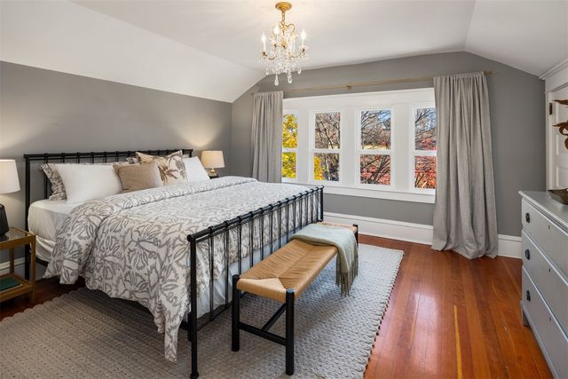 1109 32nd Avenue, Seattle, WA 98122