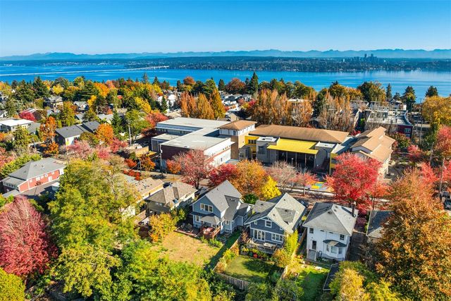 1109 32nd Avenue, Seattle, WA 98122