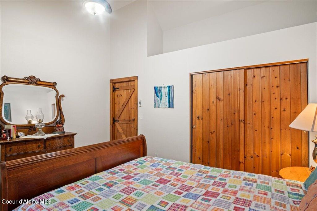 867 E Pine Ridge Dr, Harrison, ID 83833 photo 35