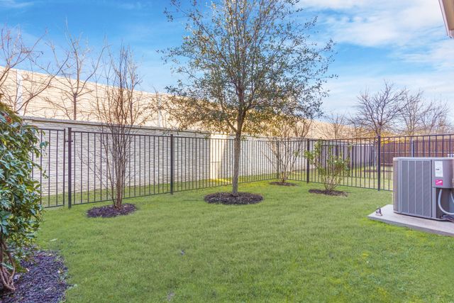 8137 Snapdragon Way, Dallas, TX 75252