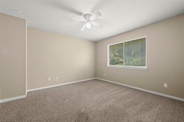 106 Reinhardt CT, Georgetown, TX 78626