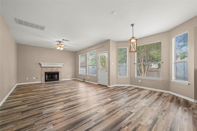 106 Reinhardt CT, Georgetown, TX 78626
