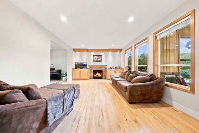 5294 Marquess Trail N, Lake Elmo, MN 55042