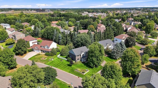 5294 Marquess Trail N, Lake Elmo, MN 55042