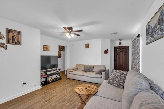 16511 Lazy Ridge Road, Houston, TX 77053