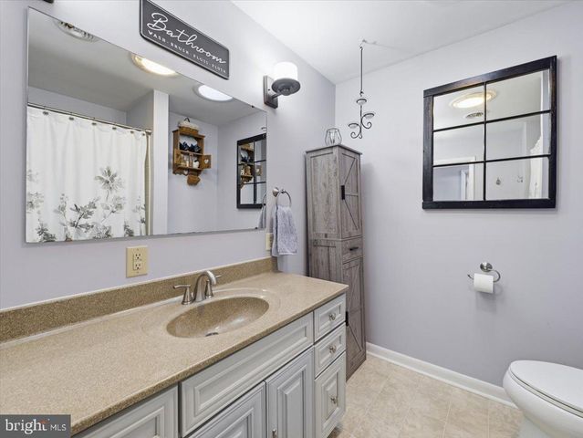 16715 BUFORD DR, Williamsport, MD 21795