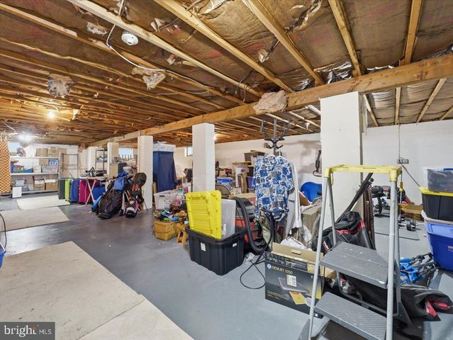 16715 BUFORD DR, Williamsport, MD 21795
