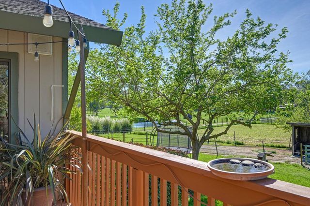 1770 McCourtney Rd, Lincoln, CA 95648