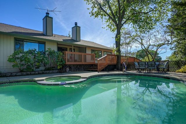 1770 McCourtney Rd, Lincoln, CA 95648