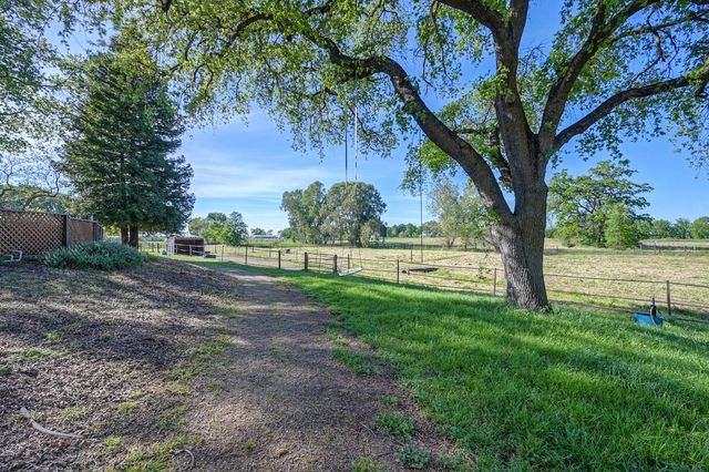 1770 McCourtney Rd, Lincoln, CA 95648