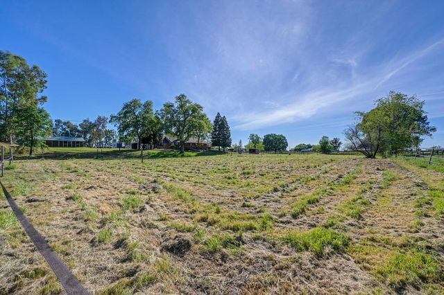 1770 McCourtney Rd, Lincoln, CA 95648